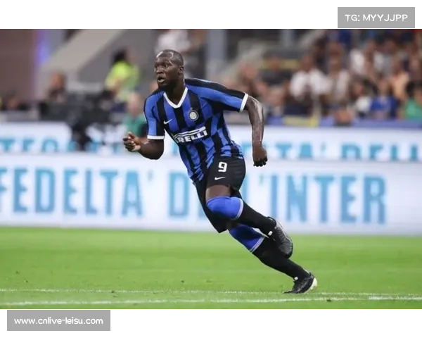 中北美代表蒙特雷与国际米兰小组赛巅峰对决精彩上演 中北美代表蒙特雷与国际米兰小组赛巅峰对决精彩上演