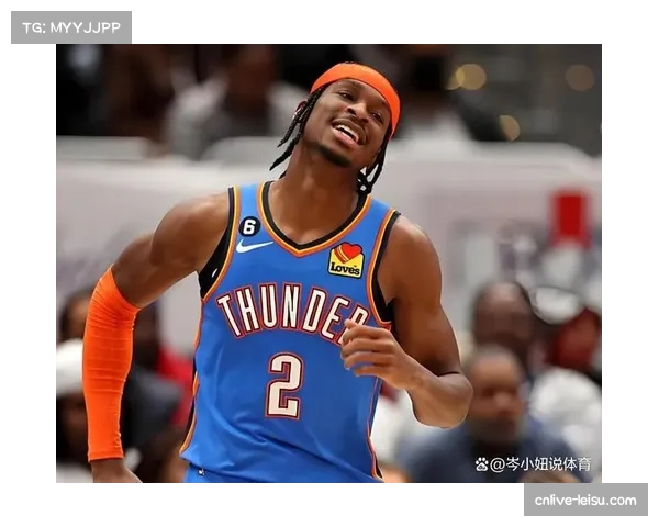 亚历山大荣耀回归揭幕战佩戴特别版MVP徽章展现冠军风采